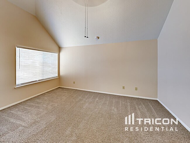 Building Photo - 13314 Chaston Dr