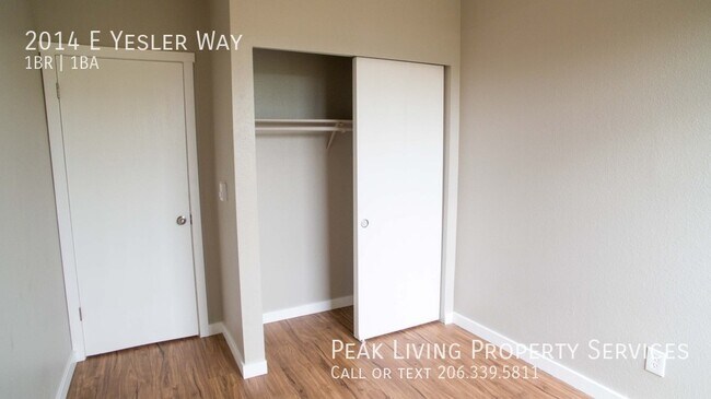 Building Photo - FULLY RENOVATED 1bd/1ba Large Bay Windows!