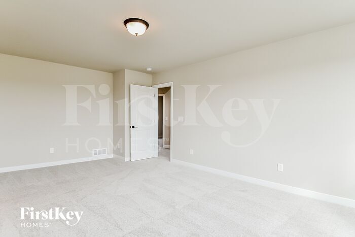 Building Photo - 10321 Luneth Dr