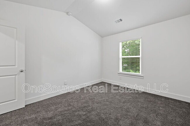Building Photo - 5350 Brooklands Dr