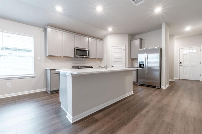 Building Photo - 2832 Mill Run Bnd