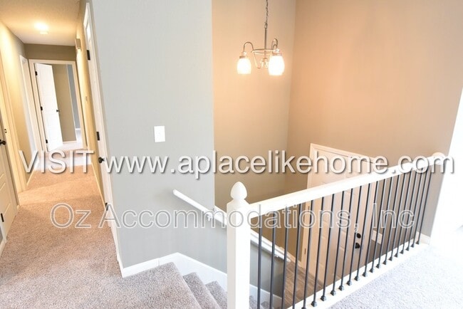 Building Photo - 1312 E 153rd St