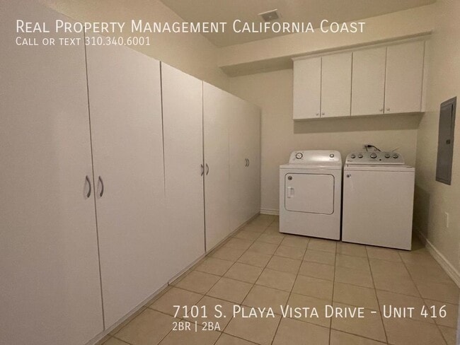 Building Photo - 7101 Playa Vista Dr