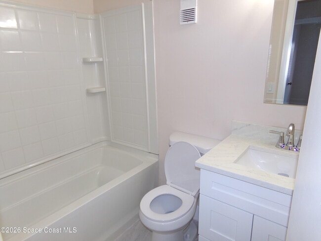Building Photo - 241 San Juan Cir