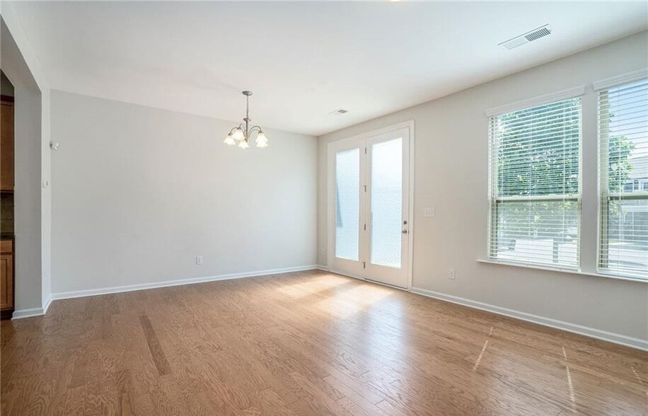 Building Photo - 7224 Lochy Ln