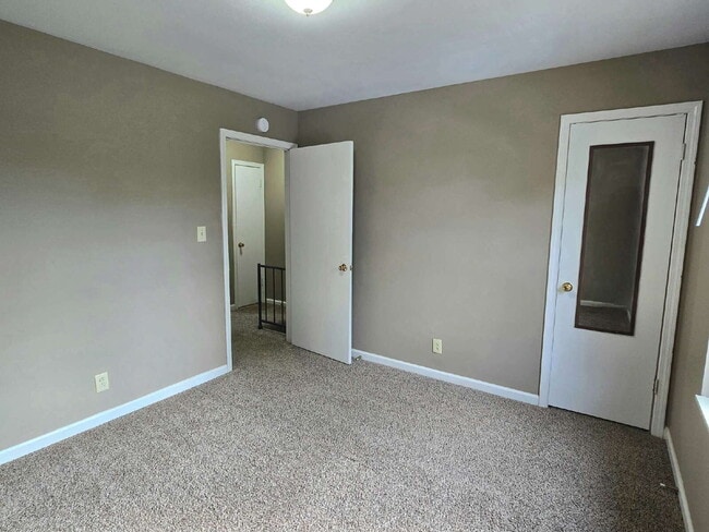 Building Photo - 291 Northridge Dr