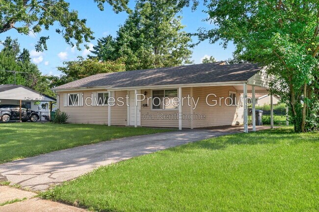 Building Photo - 690 Central Pkwy