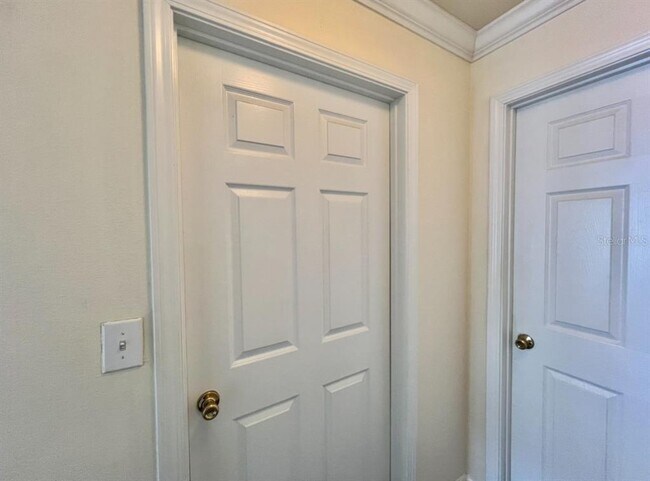 Building Photo - 18469 Bridle Club Dr