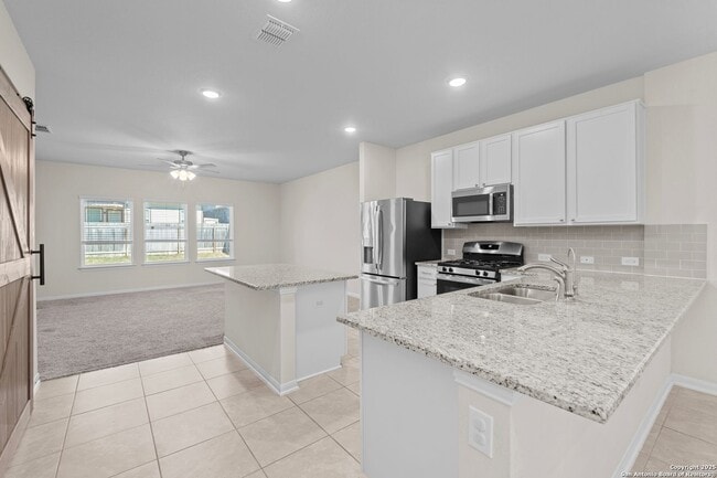 Building Photo - 9219 Cook Crk