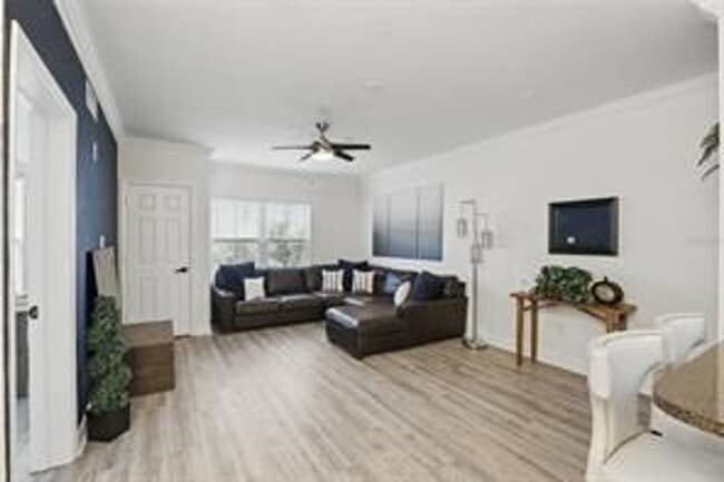 Building Photo - The Grande Downtown - Beautiful 1 bedroom ...