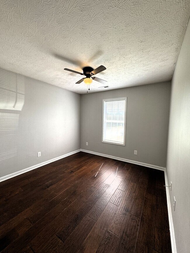 Building Photo - 18304 Upland Trail