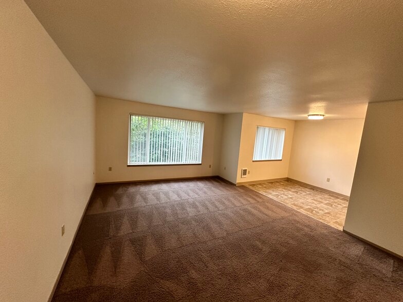 Building Photo - Parkview Manor Apartments