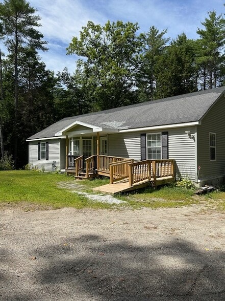 Primary Photo - 8 Jason Rd