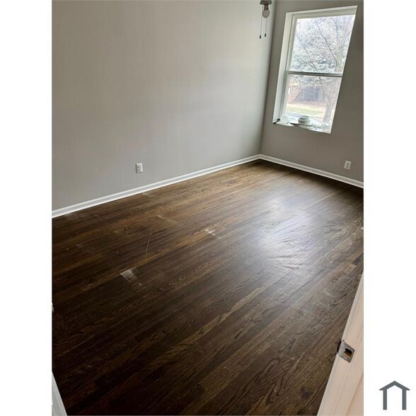 Building Photo - 4209 W Jackson Blvd