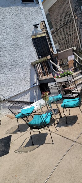 Building Photo - 7330 S Yates Blvd