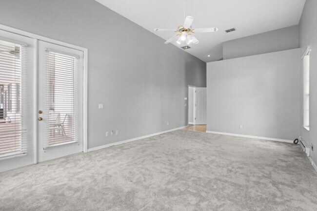 Building Photo - 2-Story pool home in The Fairways of Hunte...