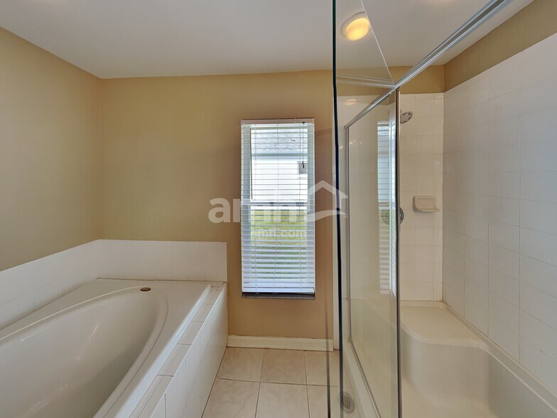 Building Photo - 4623 Turtle Bay Ter