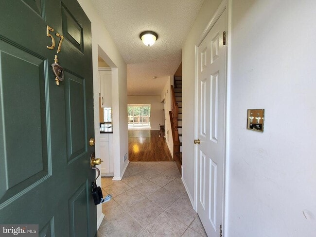 Building Photo - 57 Goodwin Dr