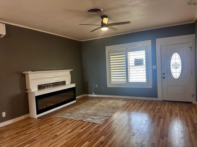 Building Photo - 1502 Fillmore St