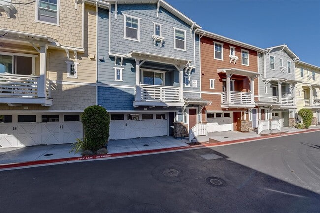 Building Photo - LUXURY TOWNHOME IN SUNNYVALE | 2014 BUILD