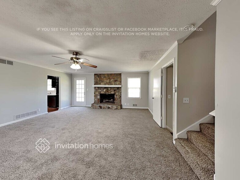 Building Photo - 4813 Pamela Ct