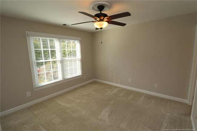 Building Photo - 114 Windward Ct