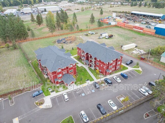 Building Photo - 13001 S Crompton Ln