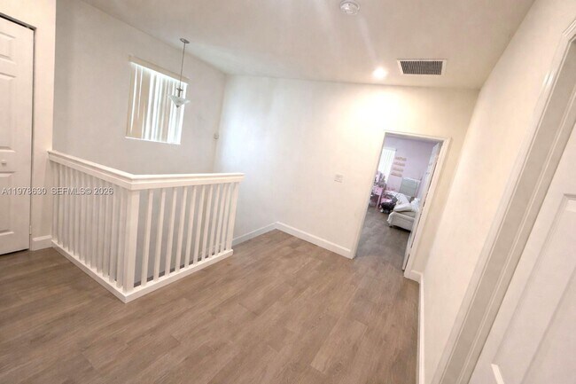 Building Photo - 25341 SW 117th Ave