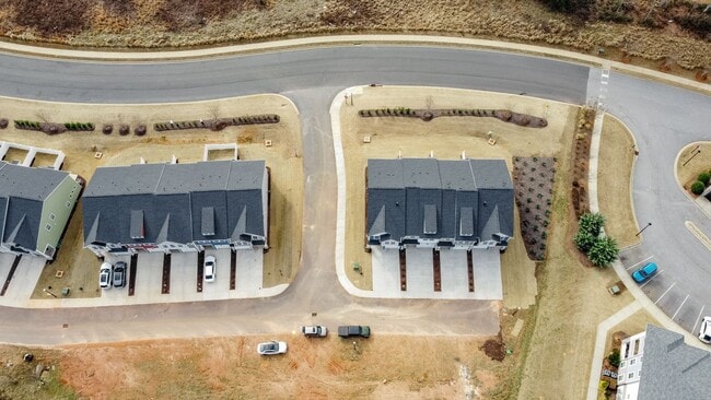 Building Photo - Monte Vista Townhomes