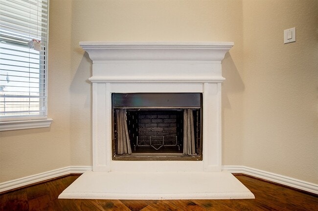 Building Photo - 217 Baldwin Dr