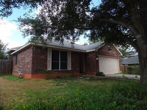 Building Photo - 1903 Balsam Way