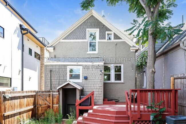 Building Photo - 429 S Pearl St