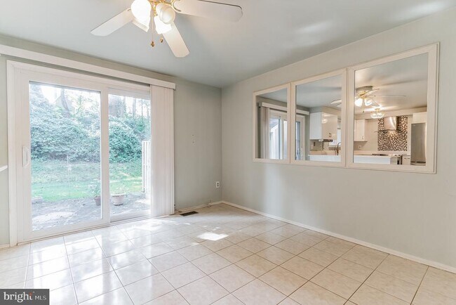 Building Photo - 7866 Archbold Terrace
