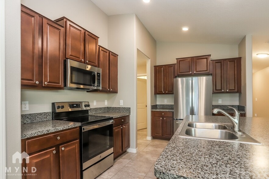 Building Photo - 6408 Trent Creek Dr