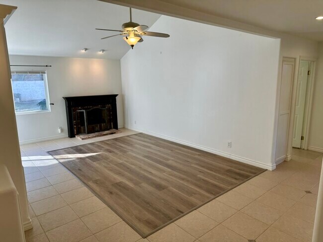 Living room - 26192 Camino Adelanto