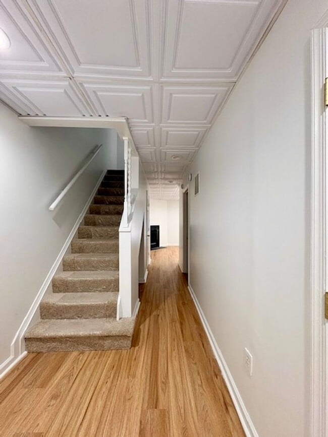 Building Photo - 18250 Paladin Dr