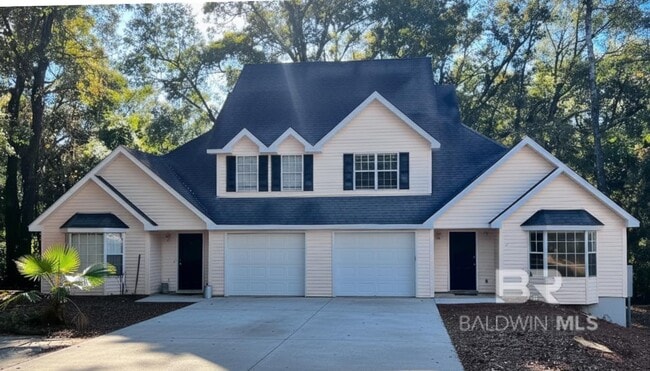 Primary Photo - 15 Twin Echo Ct