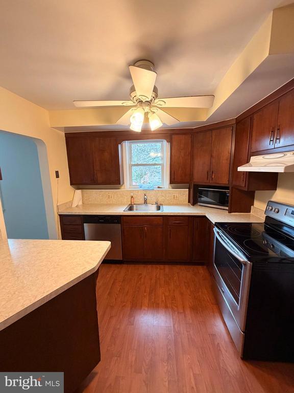 Building Photo - 6031 9th St N