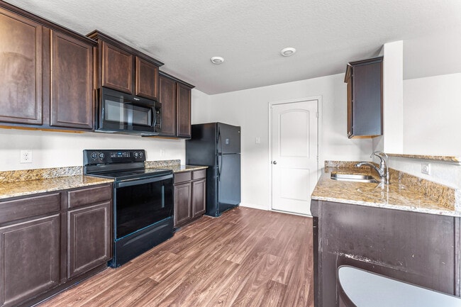 Building Photo - 6511 Chevler Pass