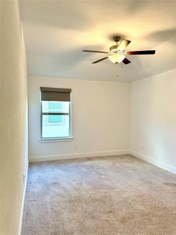 Building Photo - 1215 Tallow Park Ln