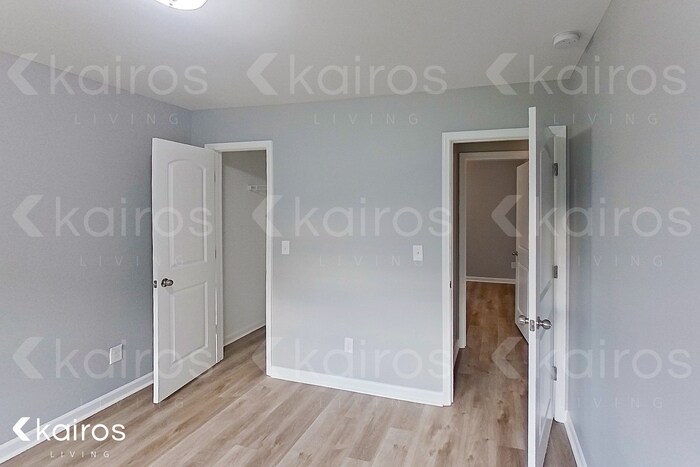 Building Photo - 236 Fox Chase Wy