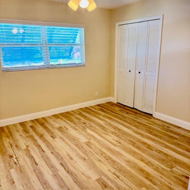 Building Photo - 4073 Lakespur Cir S