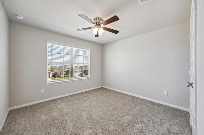 Building Photo - 906 Barstow Dr