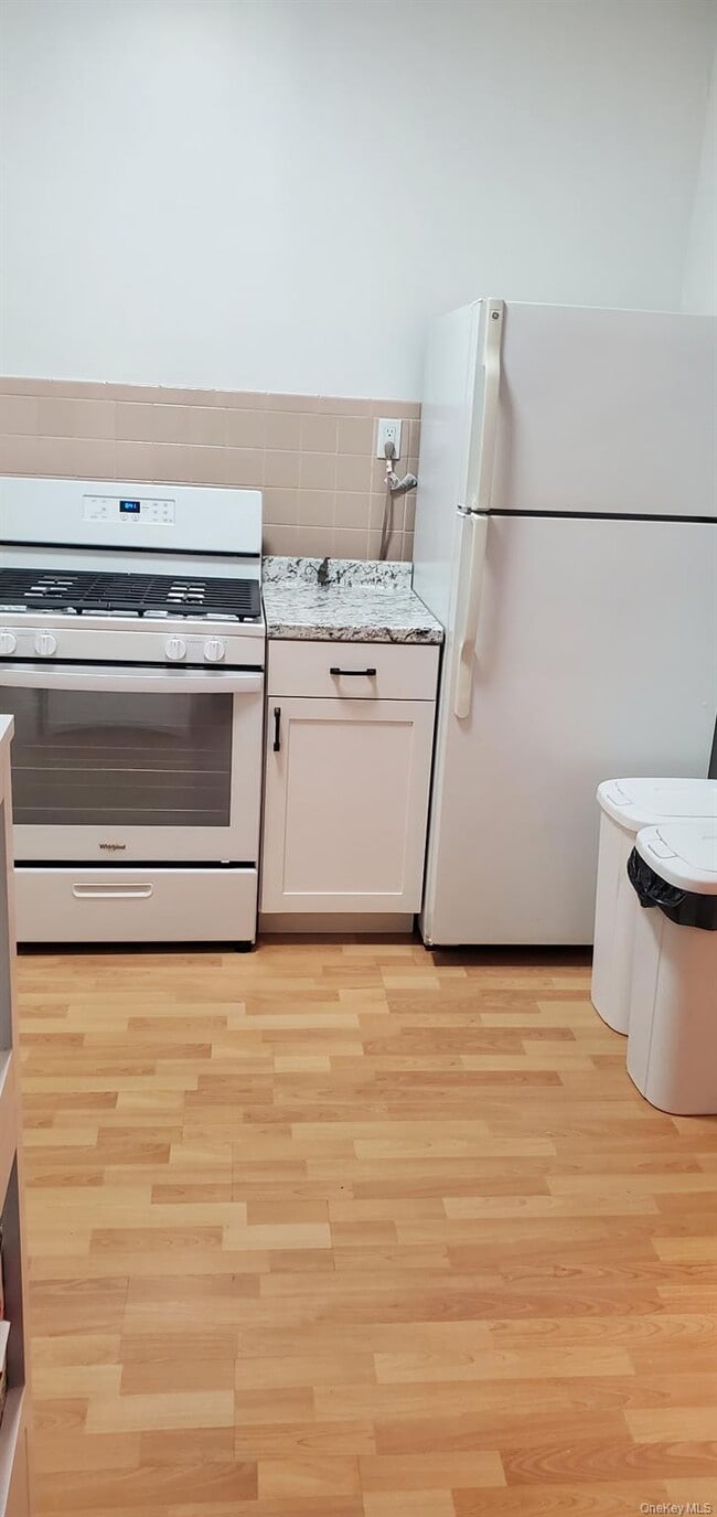 Building Photo - 86-33 76th St