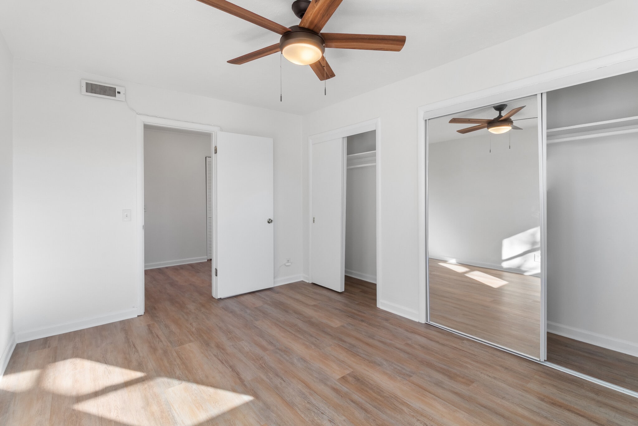 Building Photo - 3489 Hargrove St