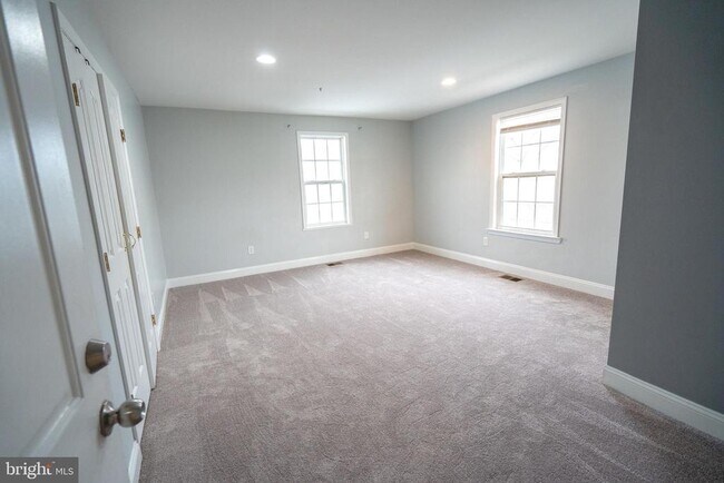 Building Photo - 6308 Ager Rd