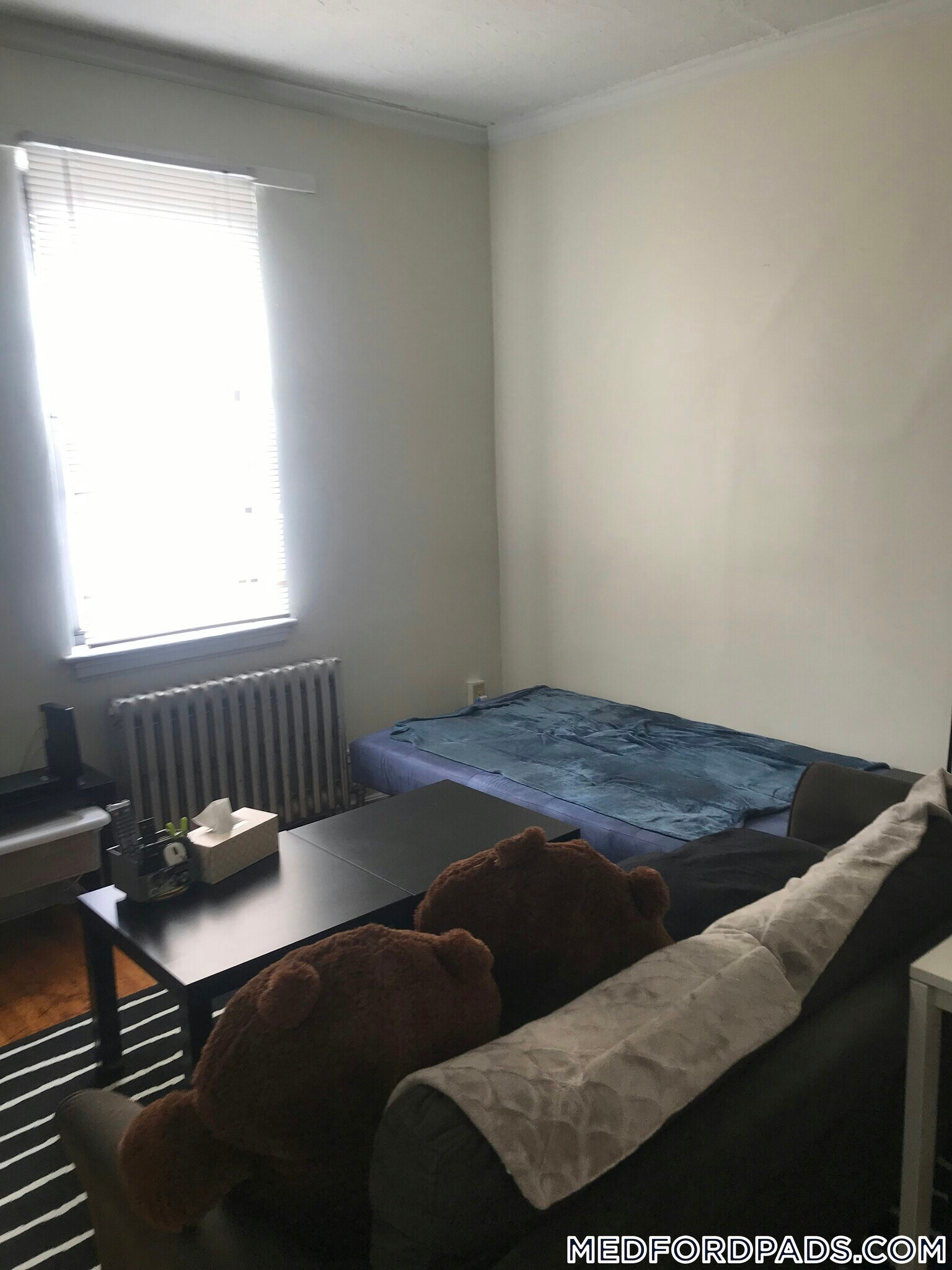 Building Photo - 53 Fellsway W