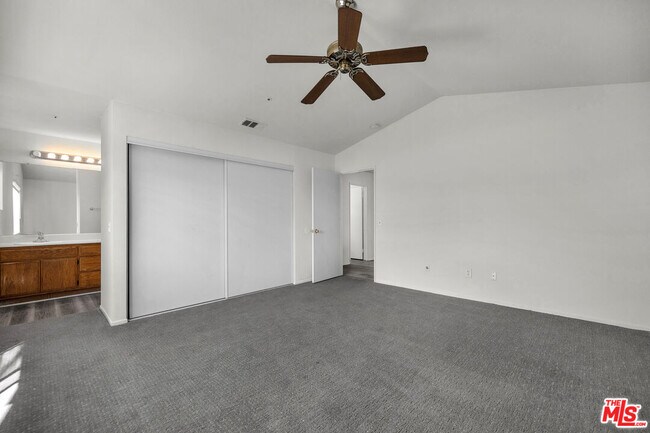 Building Photo - 13505 Sutter Ct
