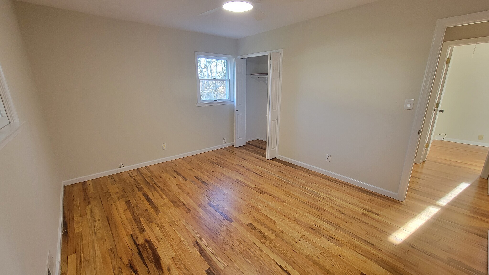 Building Photo - 23 Princeton Dr