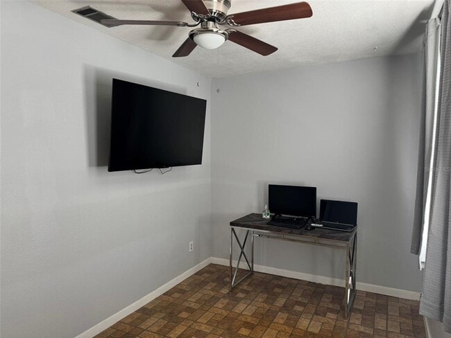 Building Photo - 5267 81st St N